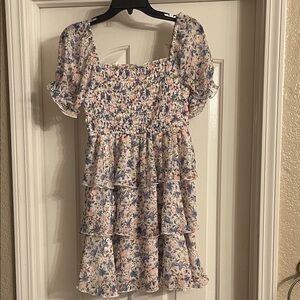 Thirty/thirty Floral Tiered Dress size M